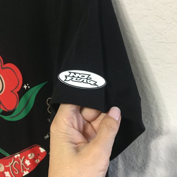 NO FEAR x HM Women's The Skate Kitchen Tee Limited Crew Neck Black NWT Size M - Picture 6 of 16